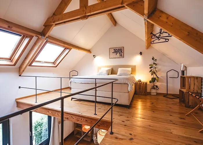 Twin Pines Ferienhaus *